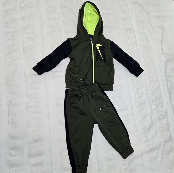Nike Little Boys Tracksuit Full-Zip Hoodie & Jogger Pants Set Dark Green 12M - Picture 3 of 13